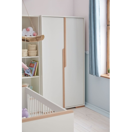 Pinio Furniture colours - White